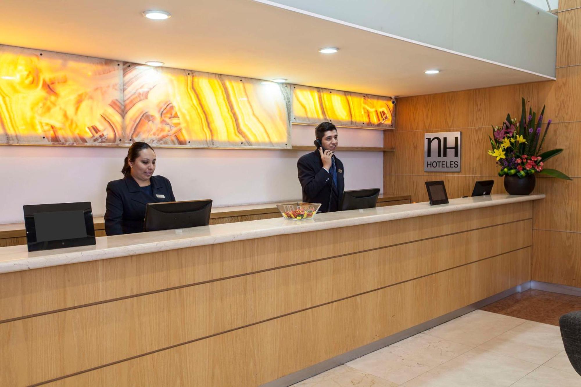 Nh Queretaro Hotel Exterior photo