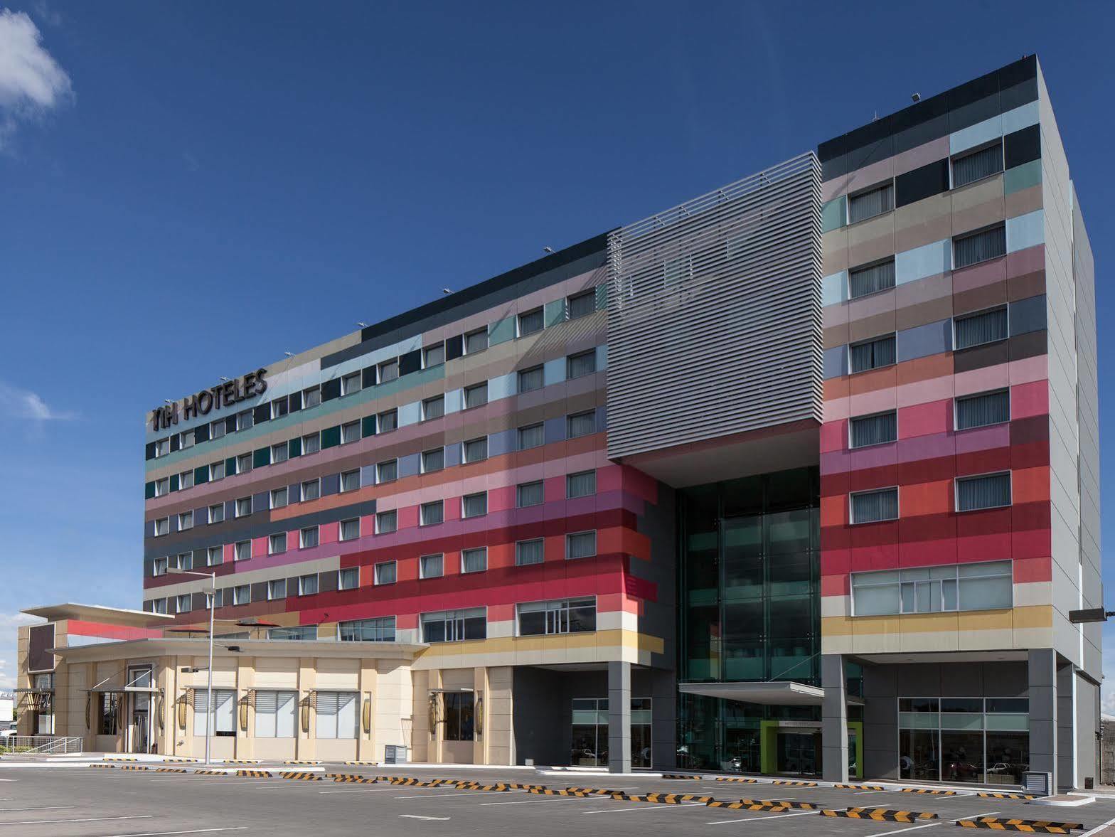 Nh Queretaro Hotel Exterior photo